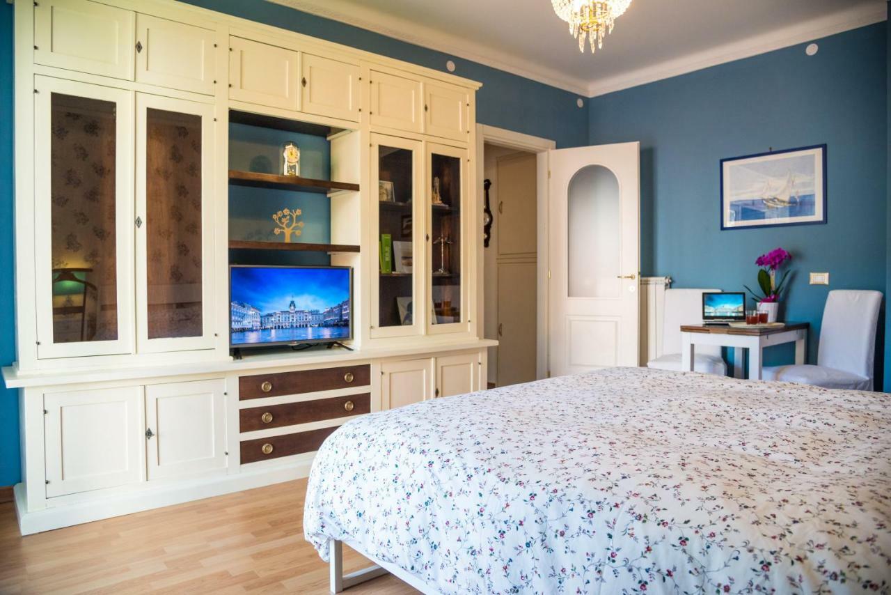 Room Felicia Триест Экстерьер фото