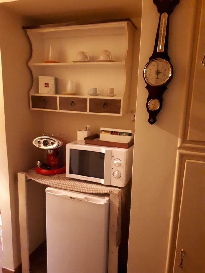 Room Felicia Триест Экстерьер фото